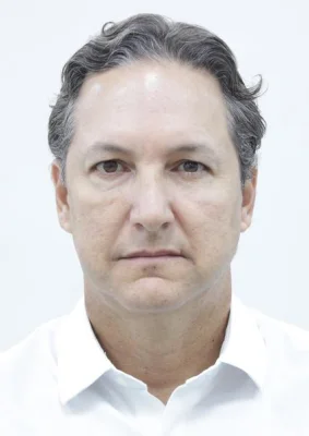 Daniel Enrique Salaverry Villa